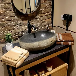https://gardenhill-cosy.midi-pyreneeshotels.com